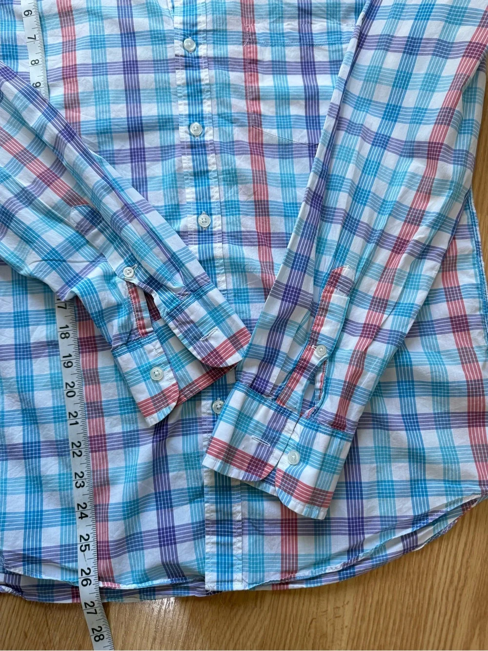 J.Crew Men’s Medium Slim Fit Lightweight Plaid Button Down Shirt 100% Cotton